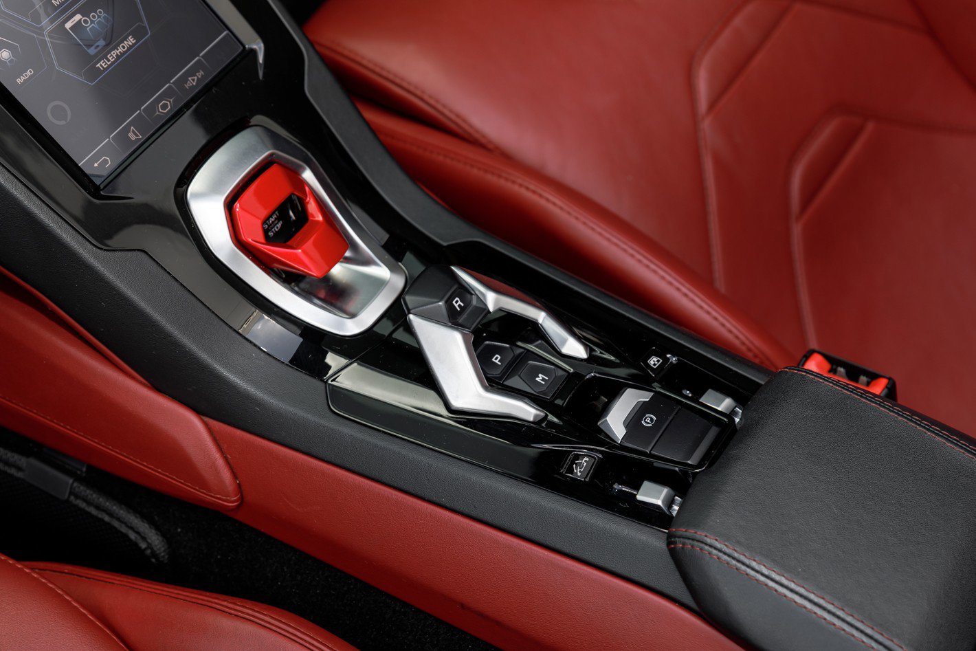 Used 2021 Lamborghini Huracan EVO image 31