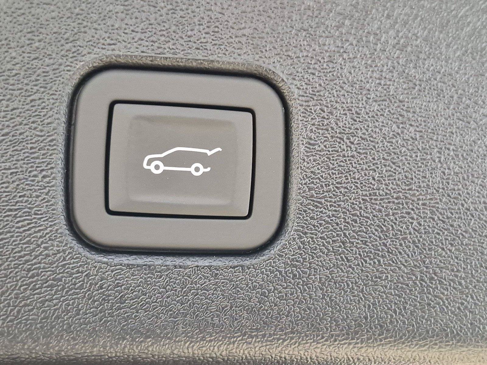 New 2027 Cadillac Optiq Sport w/ LPO, Floor Liner Package AWD/4WD image 30