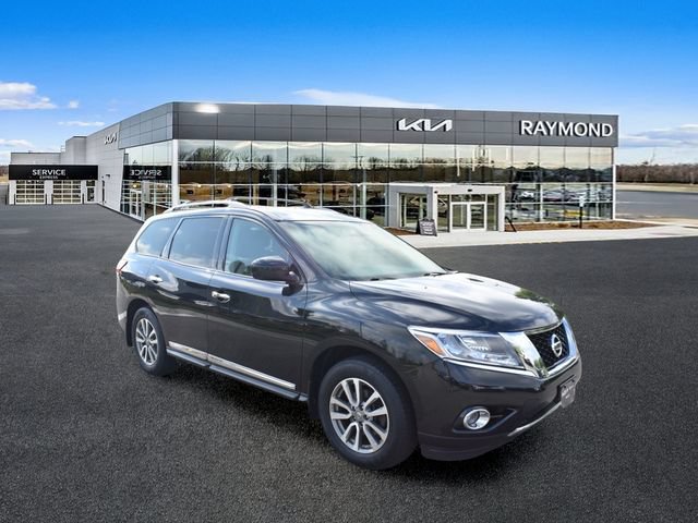 Used 2016 Nissan Pathfinder SL w/ SL Premium Package AWD/4WD image 1