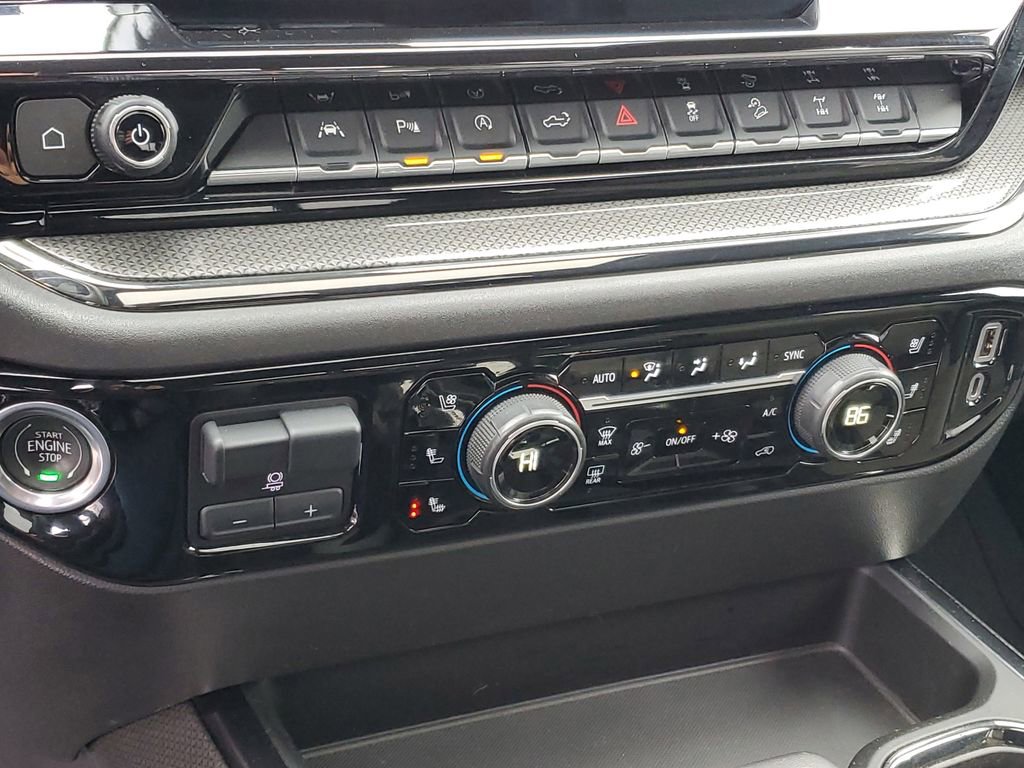 Used 2022 Chevrolet Silverado 1500 ZR2 image 19