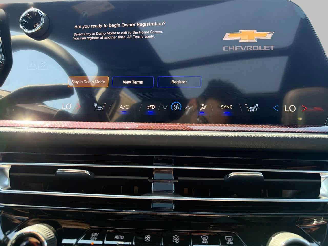 New 2026 Chevrolet Traverse Z71 w/ Driver Confidence Package image 23