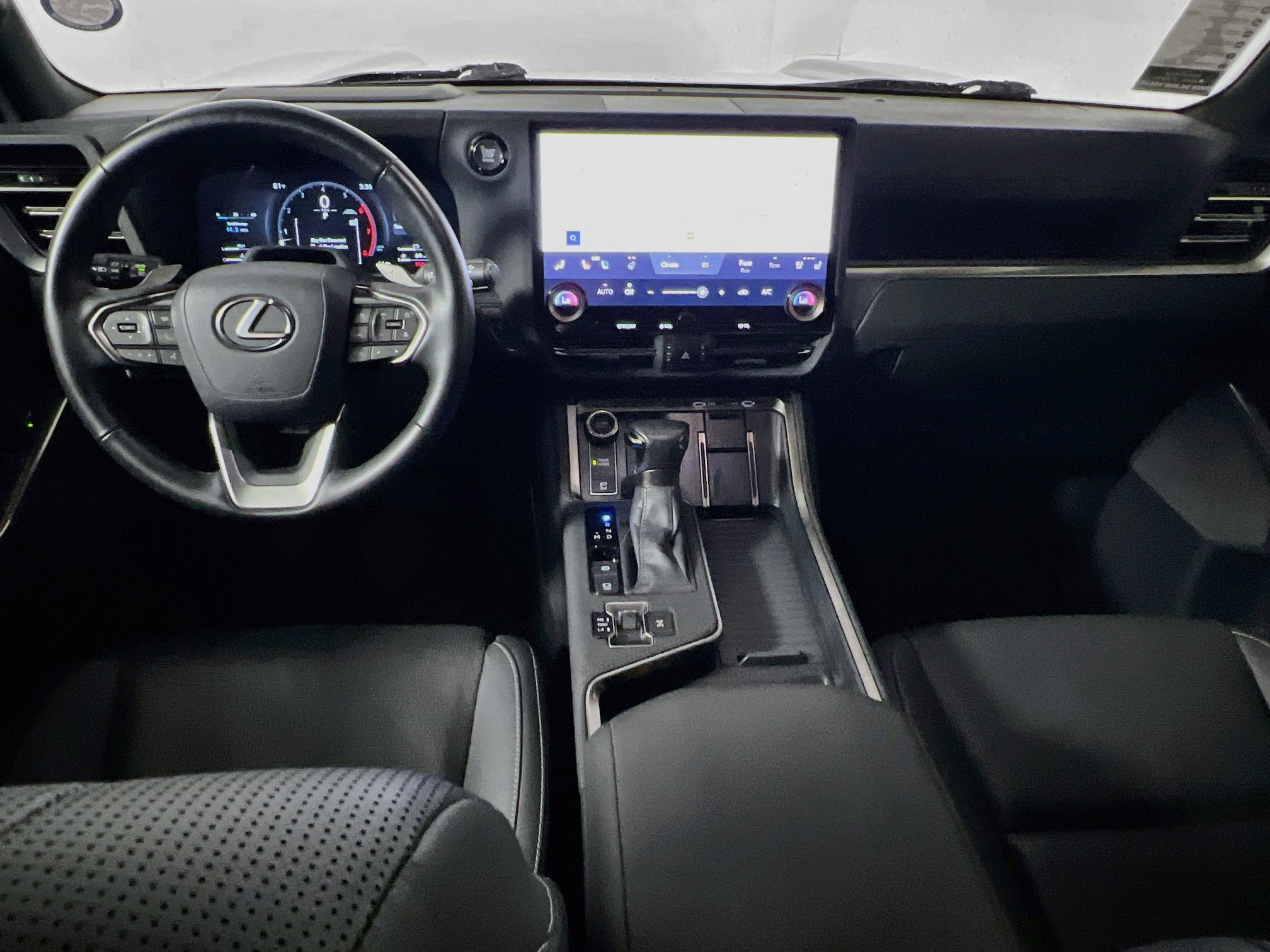 Used 2024 Lexus GX 550 w/ Accessory Package (Z1) AWD/4WD image 23