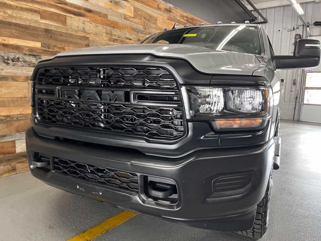 Used 2024 RAM 2500 Tradesman w/ Snow Chief Group AWD/4WD image 8