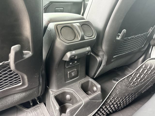 Used 2024 Jeep Gladiator Rubicon AWD/4WD image 20