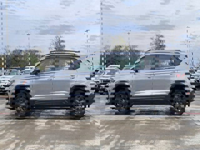 New 2026 Volkswagen Taos S image 3