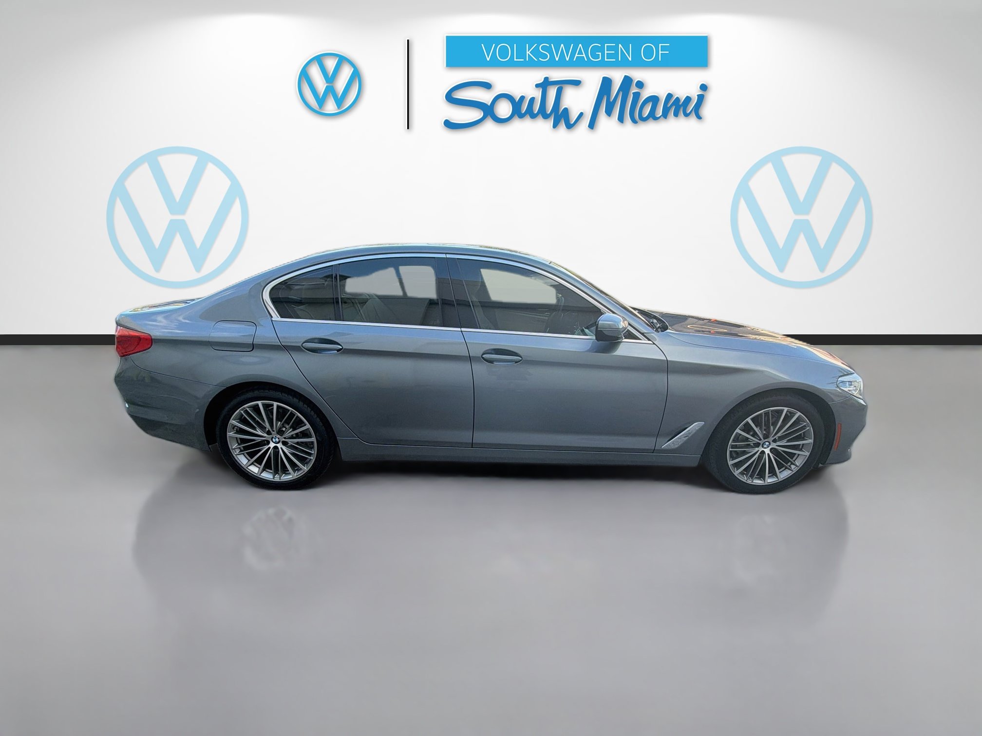 Used 2019 BMW 540i w/ Convenience Package RWD image 8