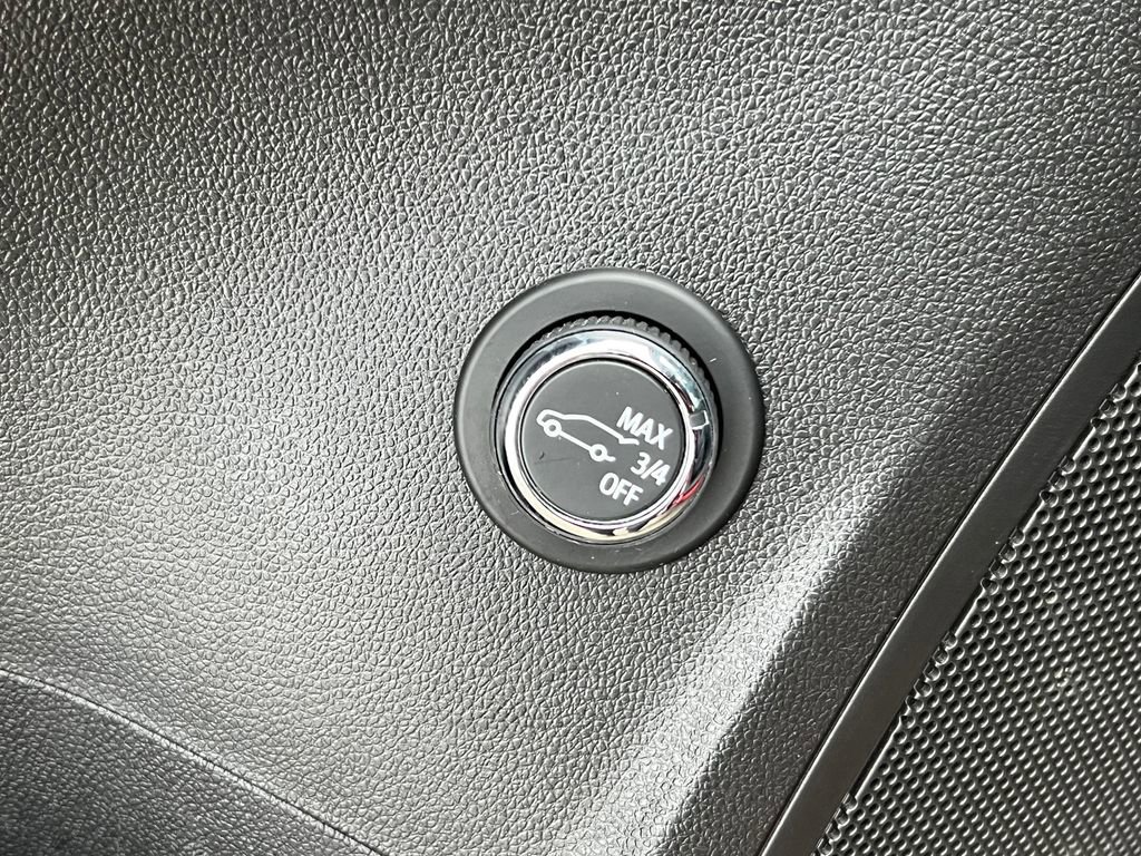 Used 2023 Buick Envision Preferred w/ Sport Touring Package image 19