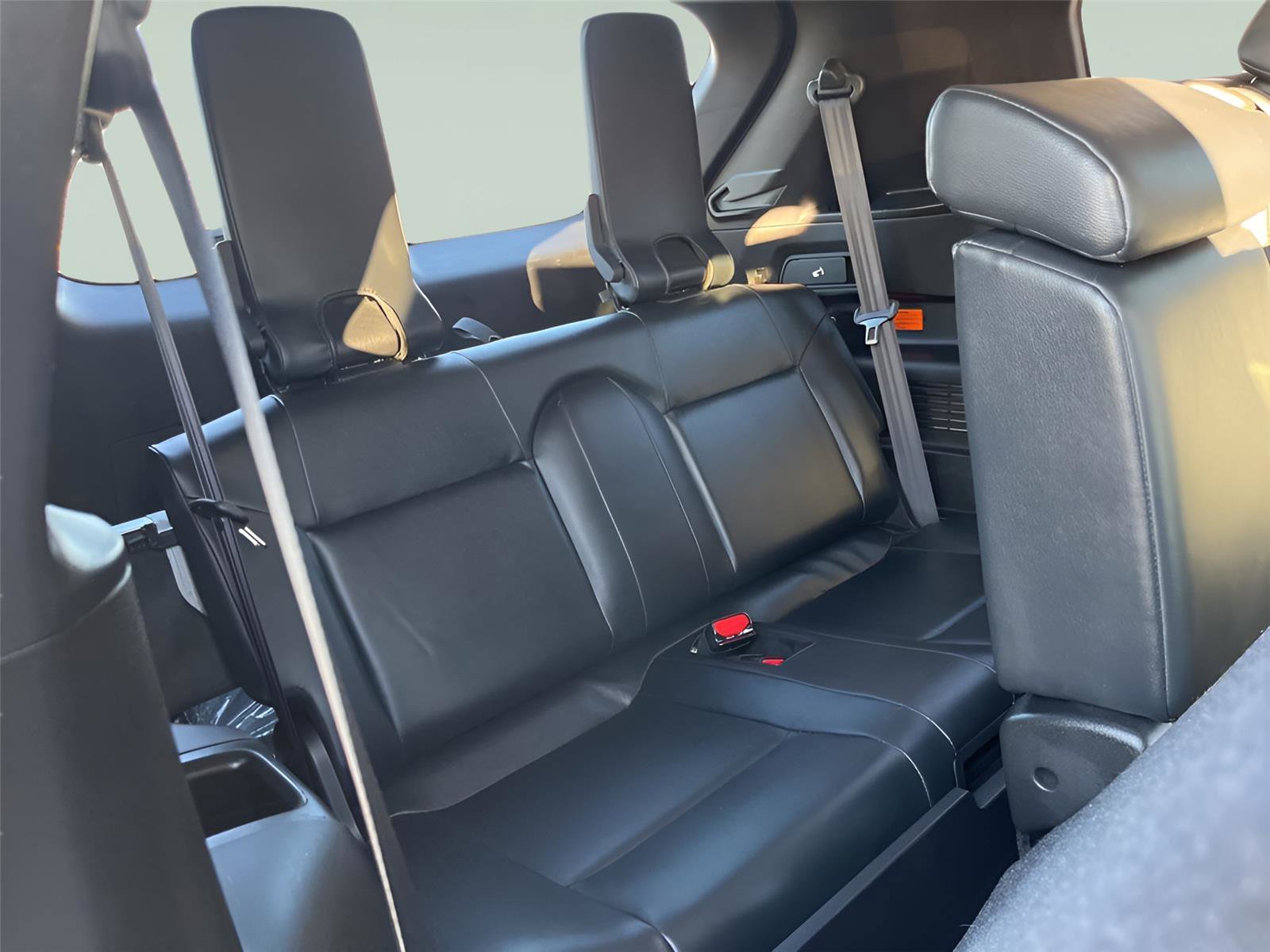 Used 2023 Mitsubishi Outlander SEL image 31