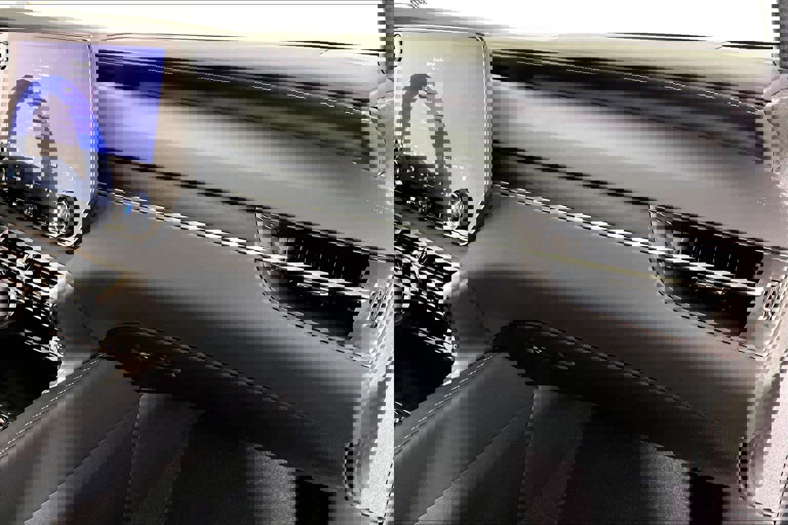 Used 2024 Lexus RX 350h image 17