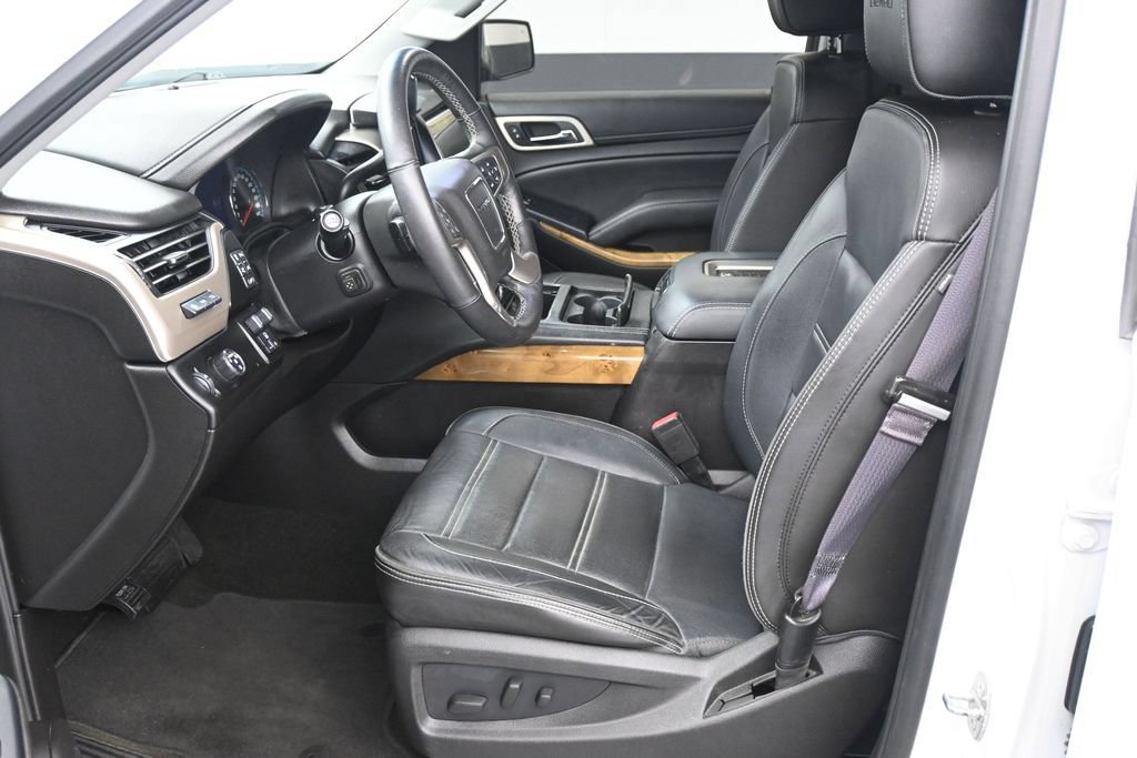 Used 2017 GMC Yukon Denali w/ Open Road Package RWD image 14