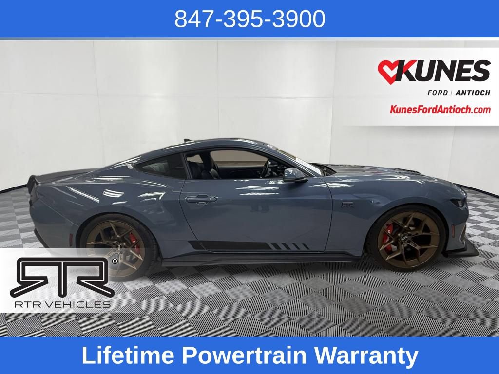 Used 2025 Ford Mustang GT Premium w/ GT Performance Package image 2