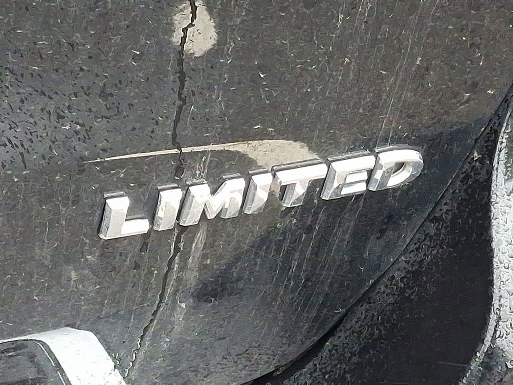 Used 2021 Jeep Grand Cherokee Limited image 12