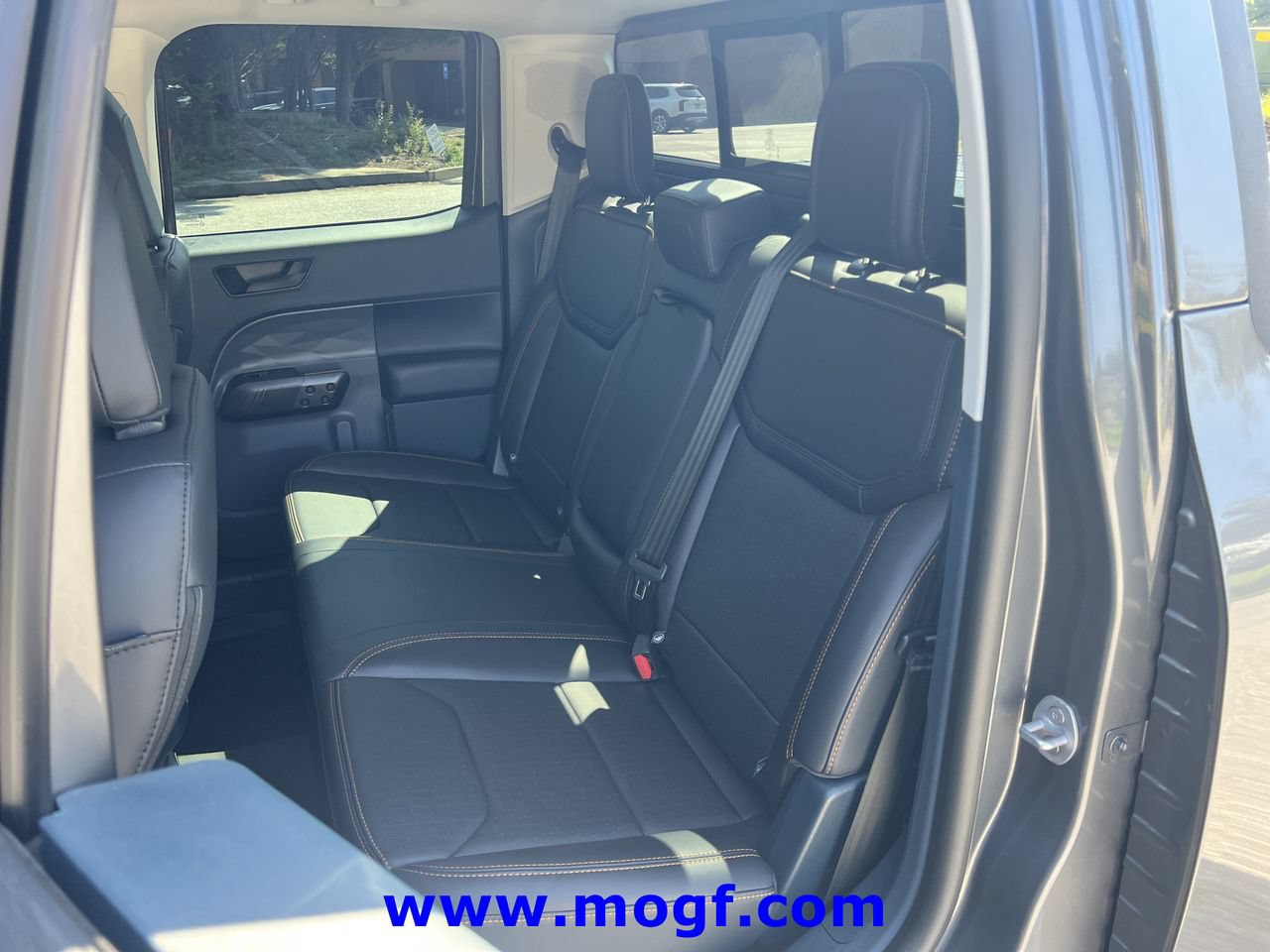 Used 2025 Ford Maverick Tremor AWD/4WD image 21