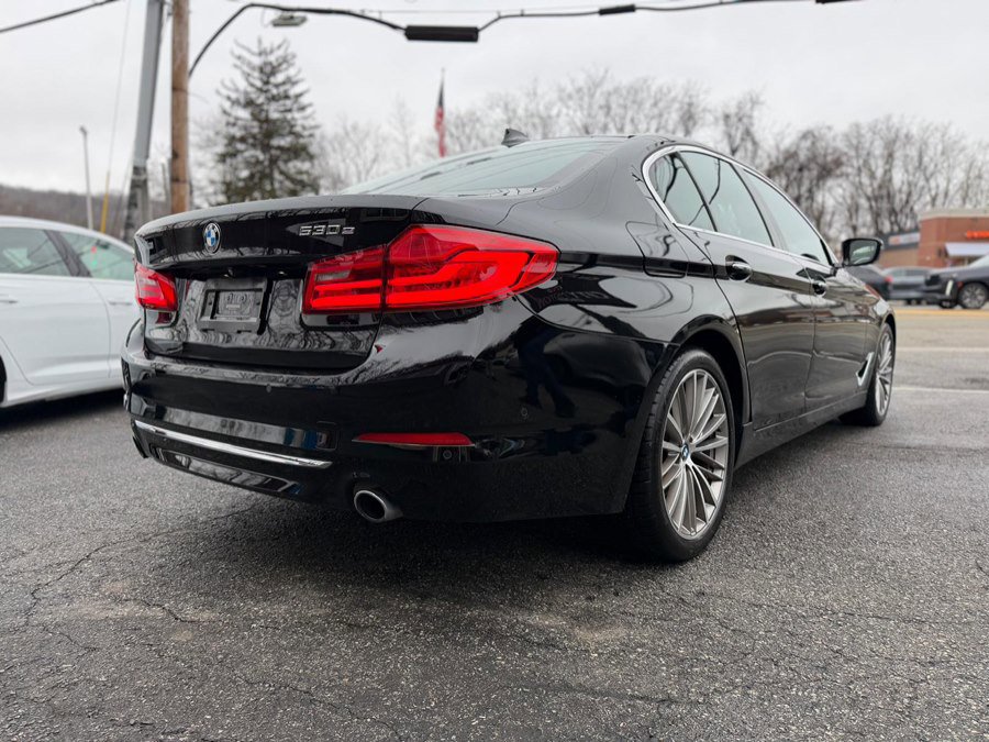 Used 2018 BMW 530e RWD image 12