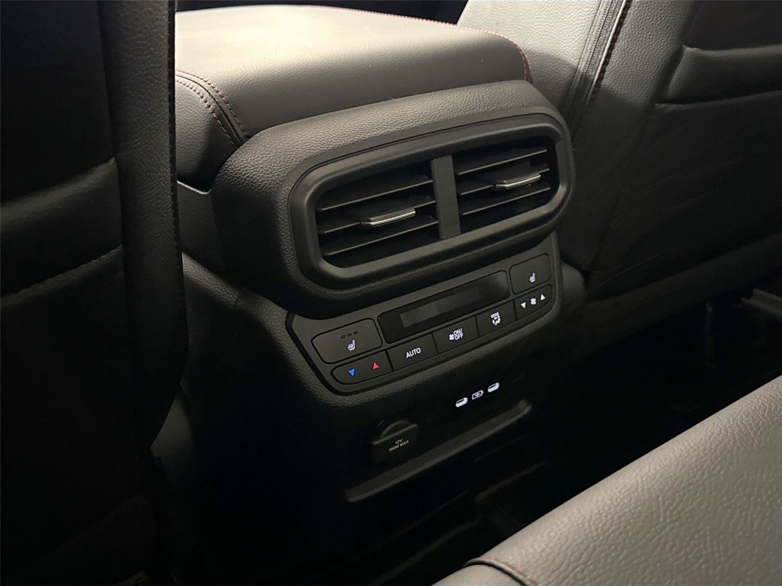 Used 2025 Honda Ridgeline Black Edition image 34