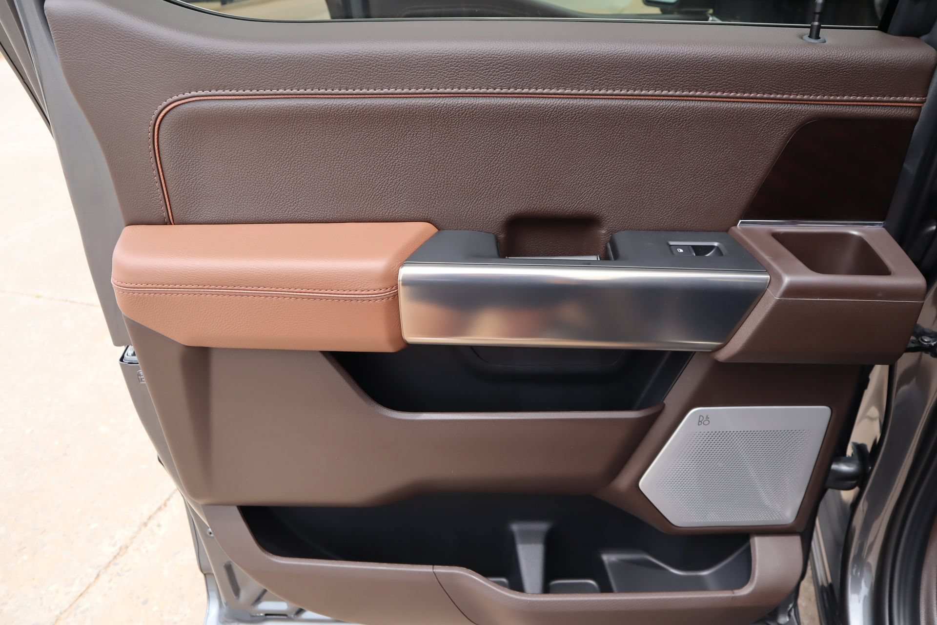 New 2026 Ford F150 King Ranch w/ Equipment Group 601A High AWD/4WD image 19