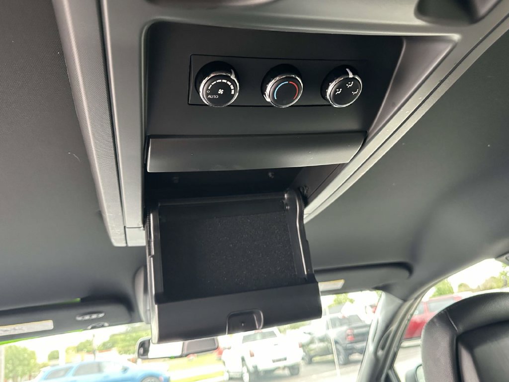 Used 2017 Dodge Grand Caravan GT FWD image 13