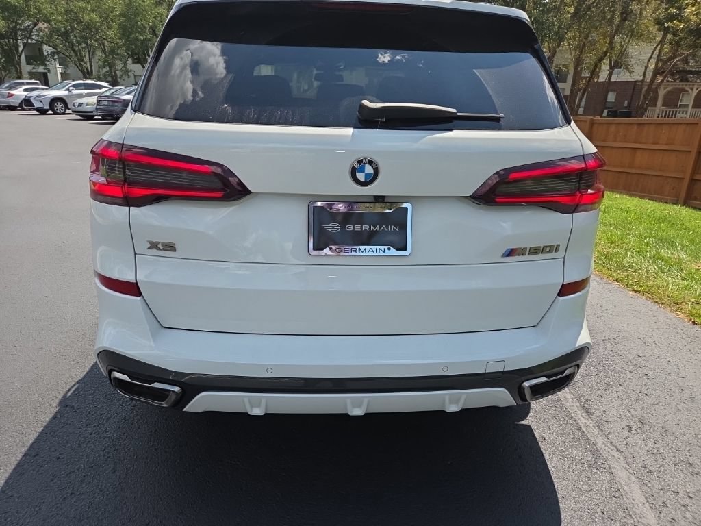 Used 2023 BMW X5 M50i w/ Executive Package AWD/4WD image 4