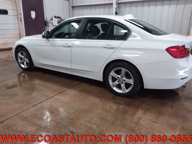 Used 2014 BMW 320i xDrive Sedan AWD/4WD image 4