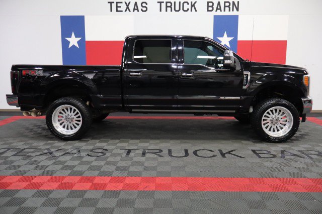 Used 2017 Ford F250 King Ranch w/ King Ranch Ultimate Package AWD/4WD image 19