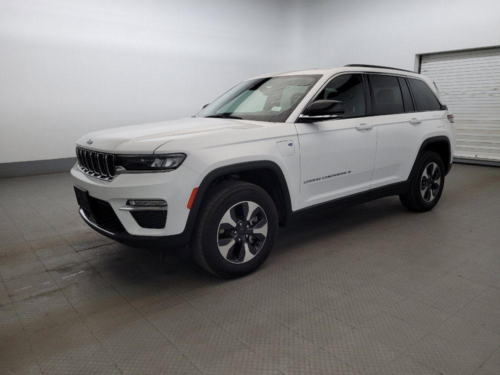 Used 2024 Jeep Grand Cherokee Limited 4xe AWD/4WD image 2