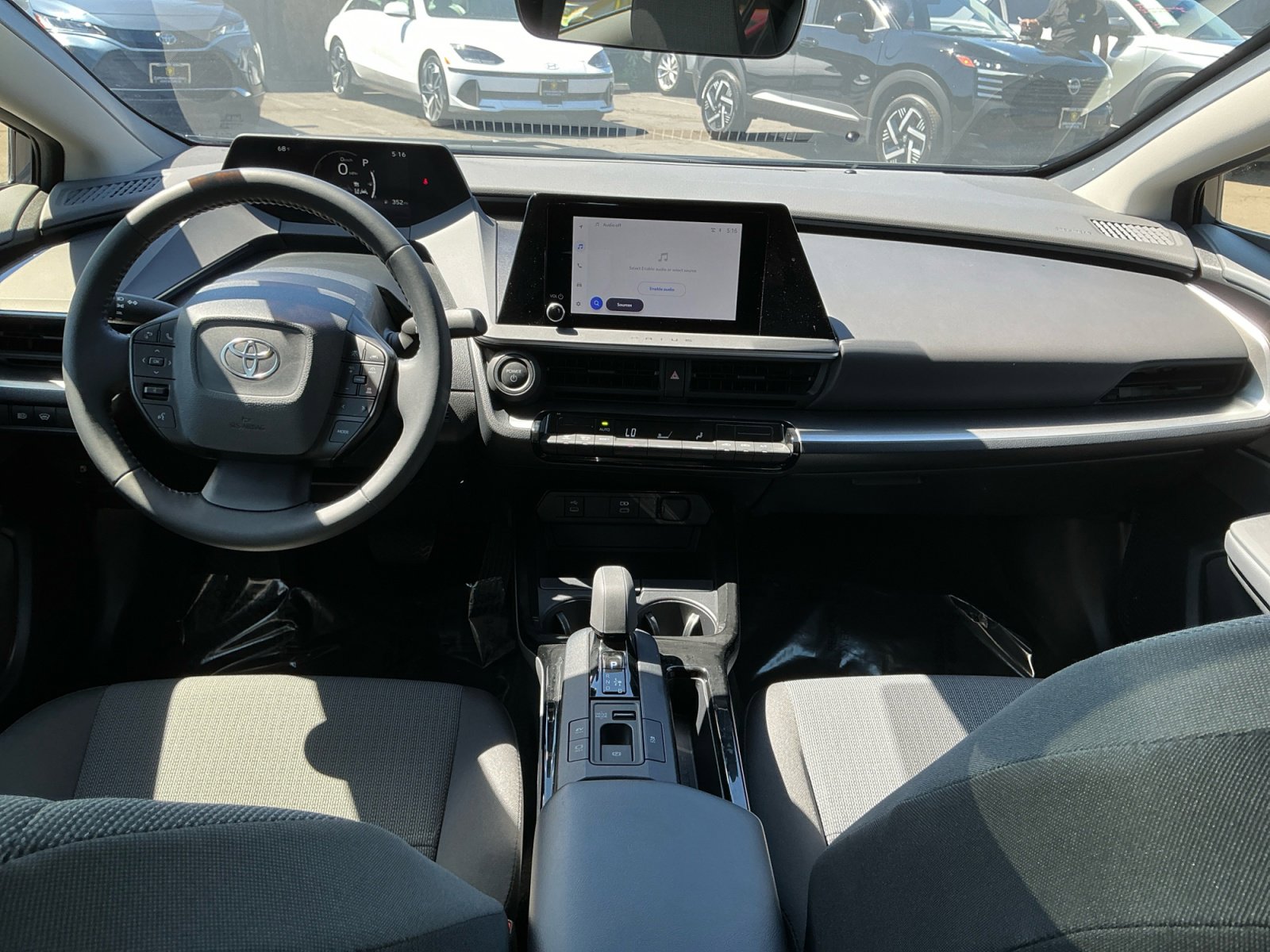 Used 2025 Toyota Prius LE image 14