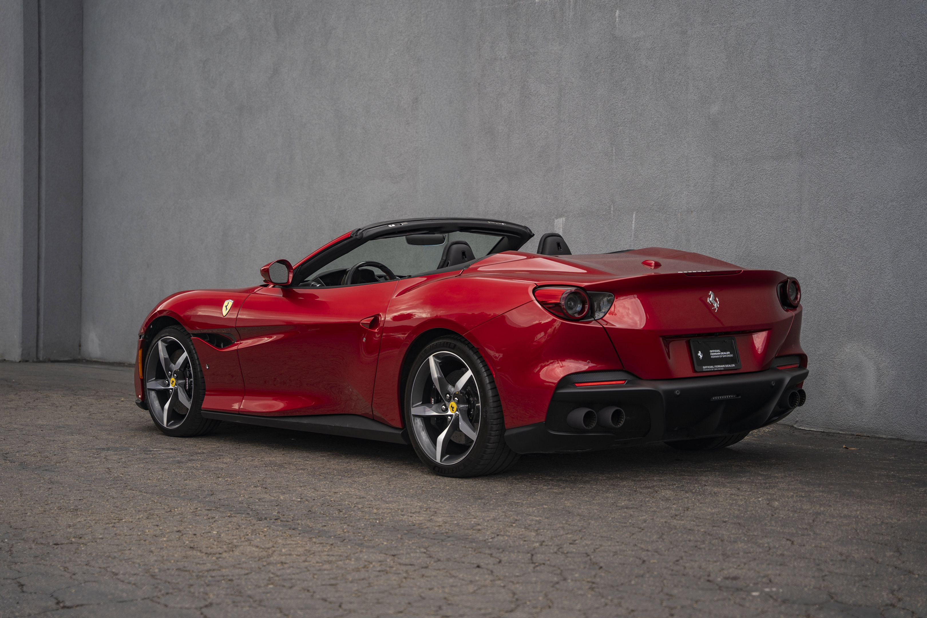 Certified 2023 Ferrari Portofino M image 4