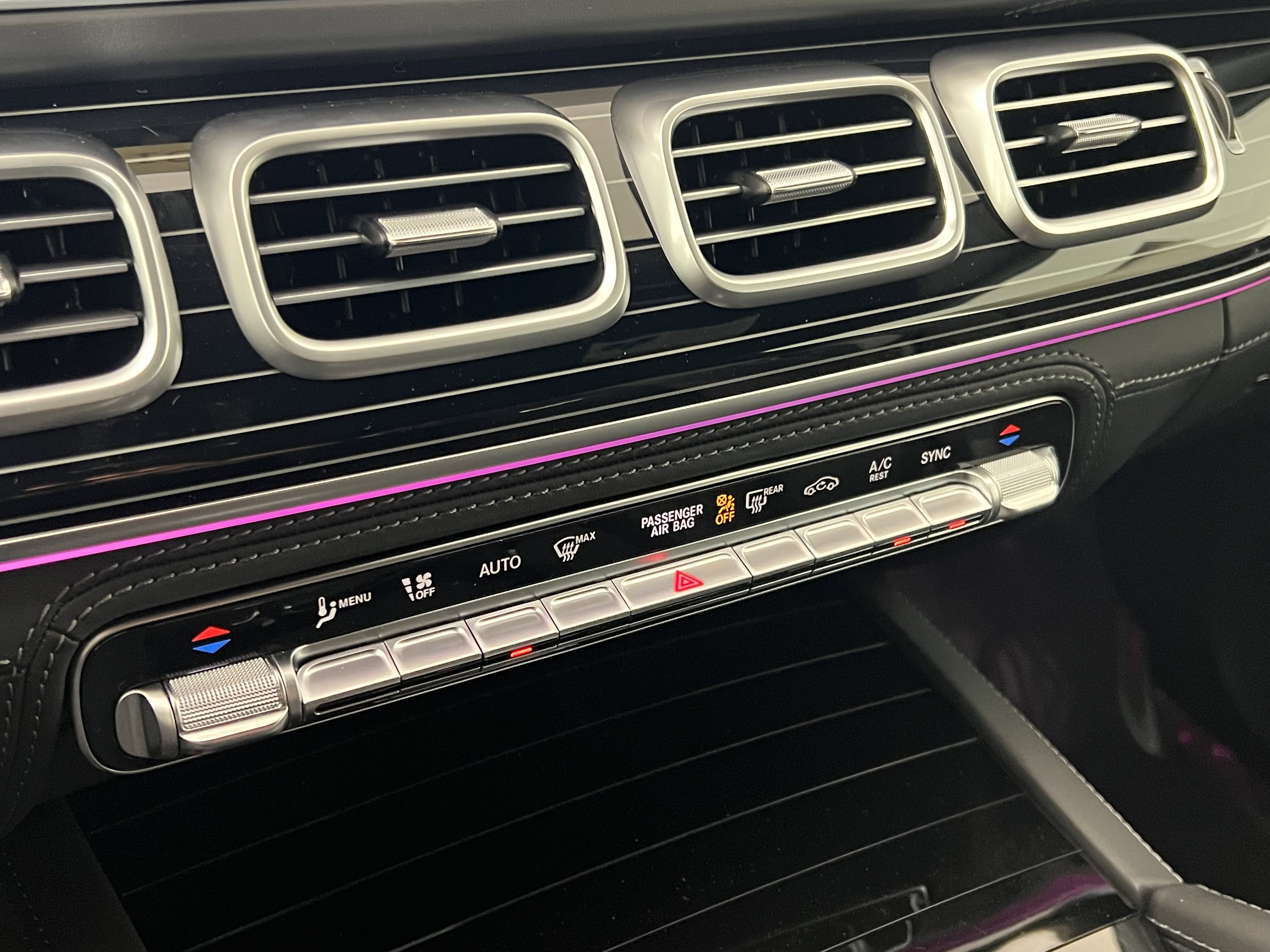 New 2026 Mercedes-Benz GLE 63 AMG S image 32