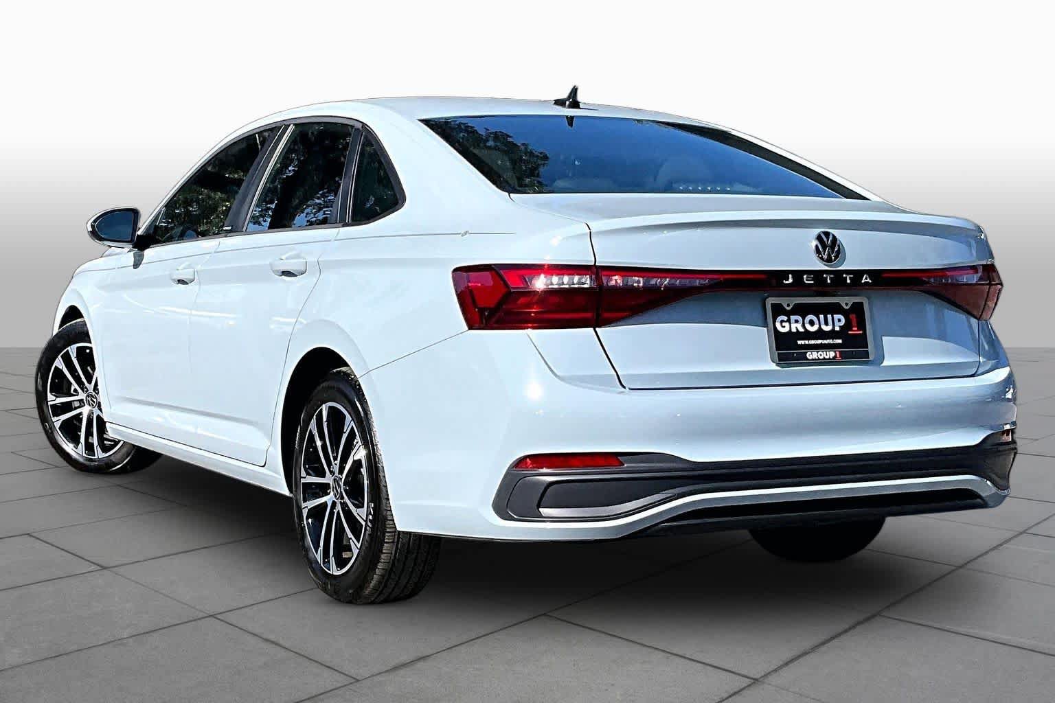 Certified 2026 Volkswagen Jetta Sport FWD image 11