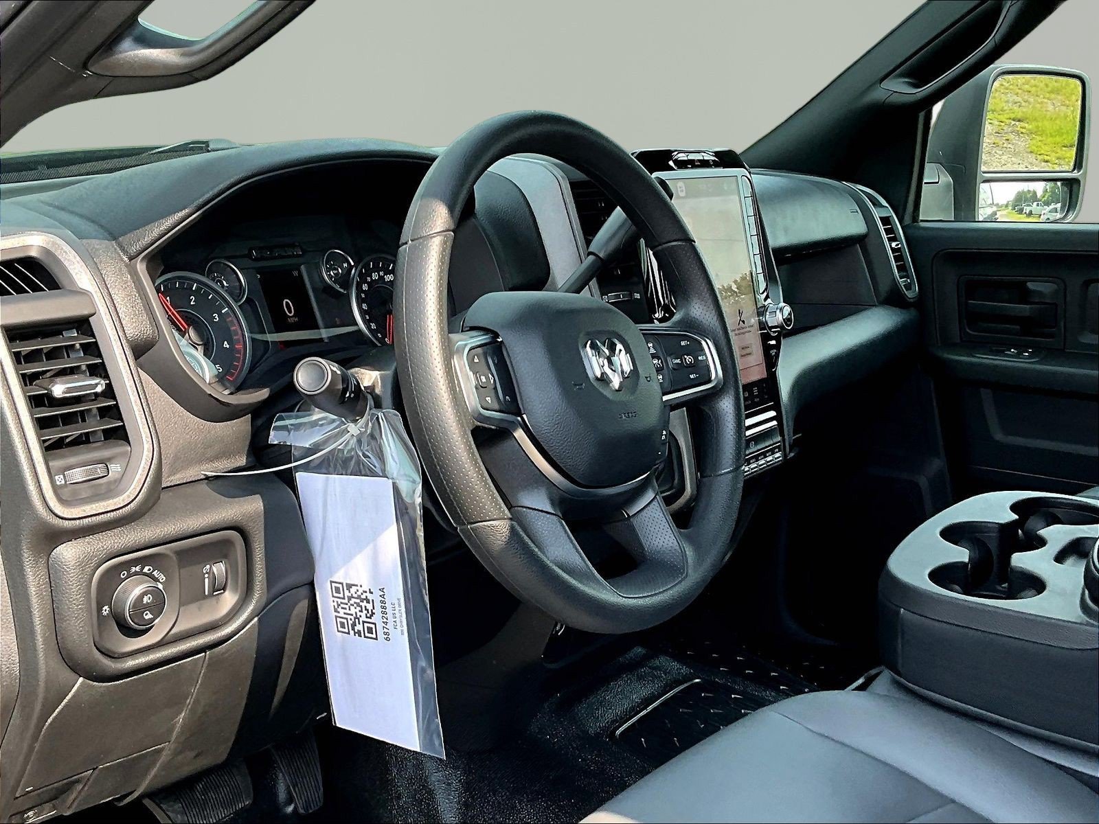 New 2026 RAM 3500 Tradesman AWD/4WD image 15
