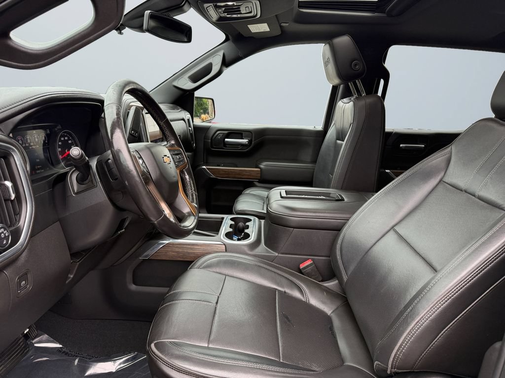 Used 2019 Chevrolet Silverado 1500 High Country w/ High Country Premium Package AWD/4WD image 9