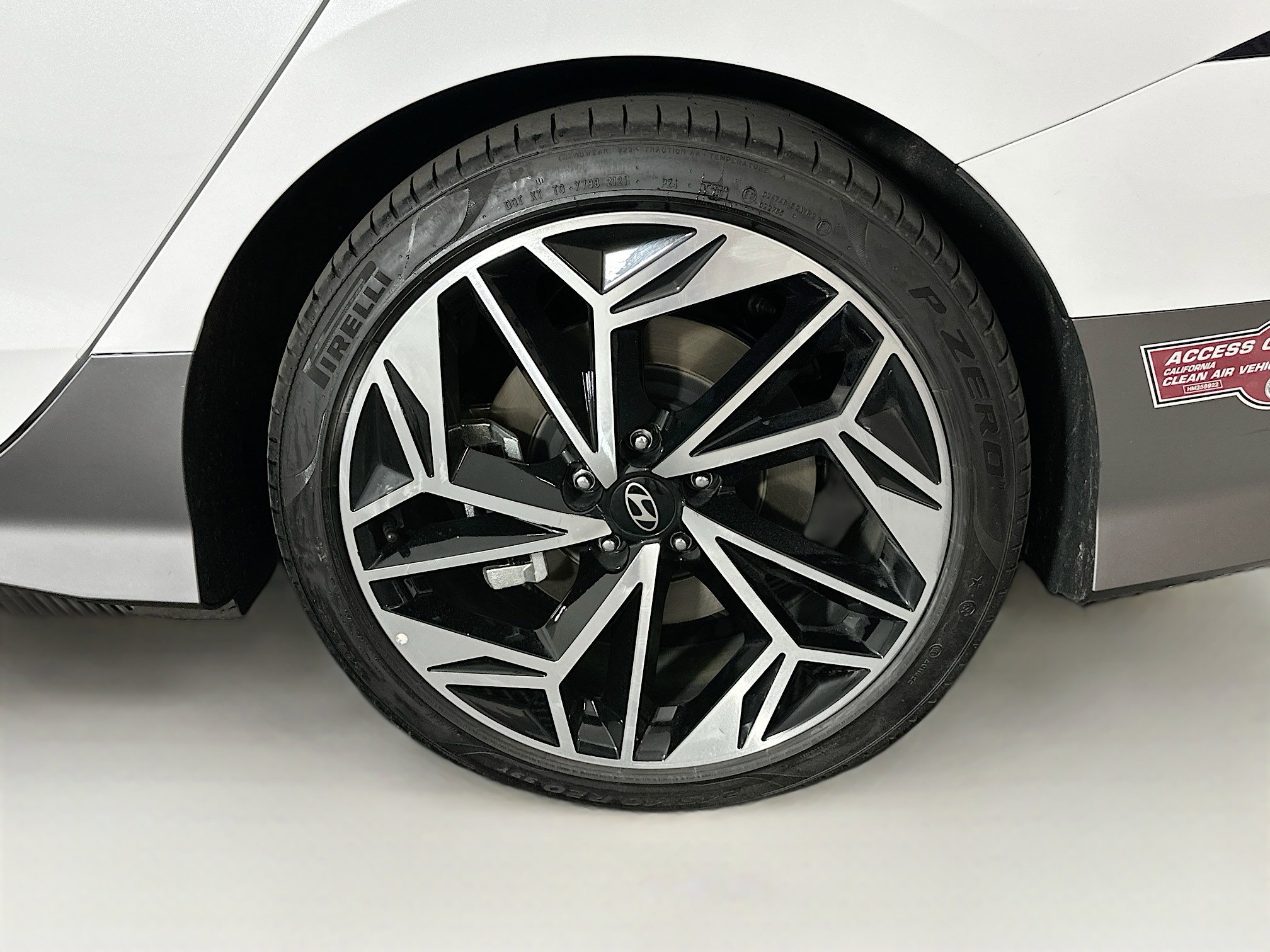 Used 2024 Hyundai Ioniq 6 Limited RWD image 11
