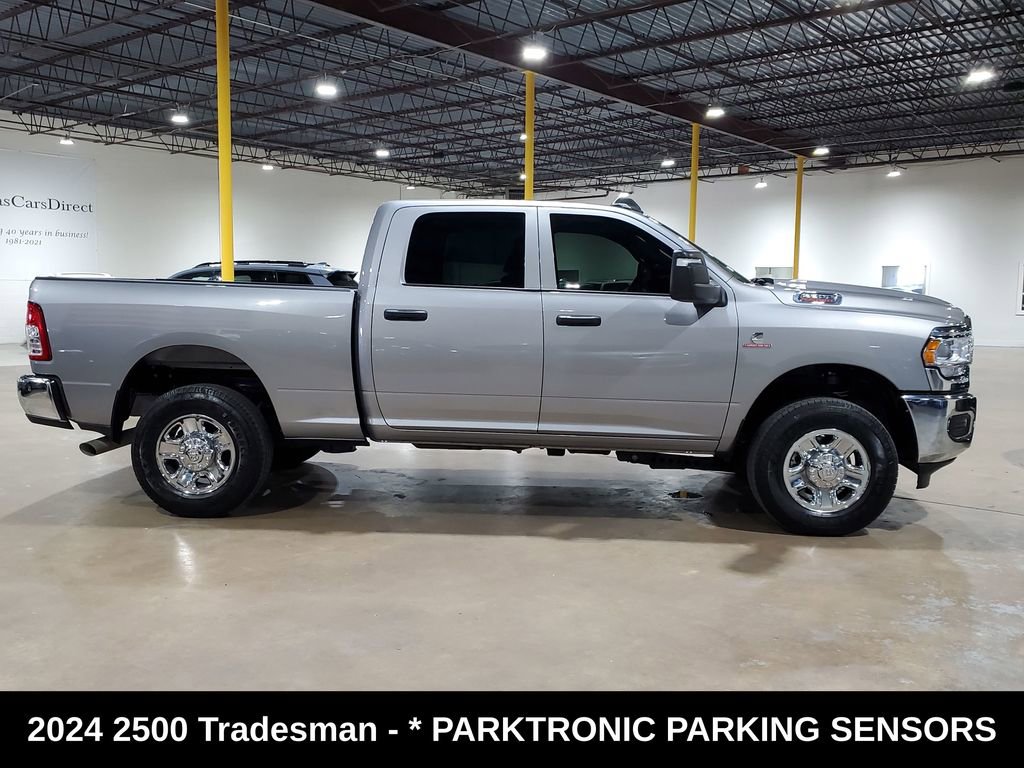 Used 2024 RAM 2500 Tradesman w/ Chrome Appearance Group image 5