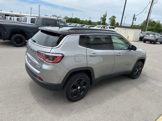 Used 2018 Jeep Compass Latitude w/ Popular Equipment Group AWD/4WD image 21