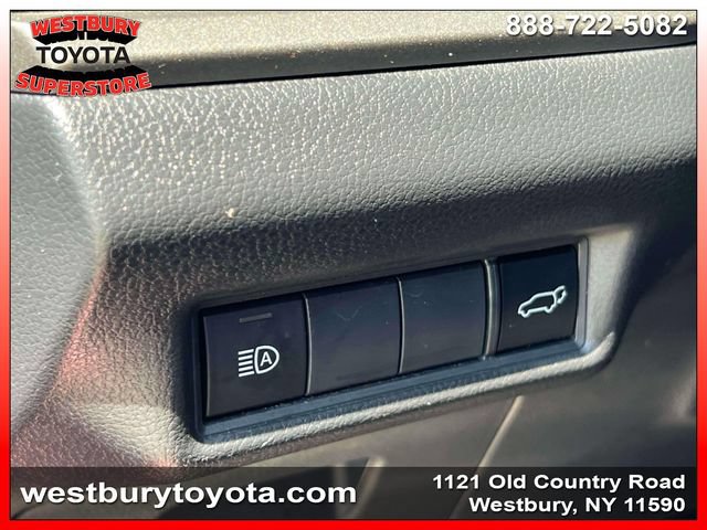Used 2026 Toyota Grand Highlander AWD image 27