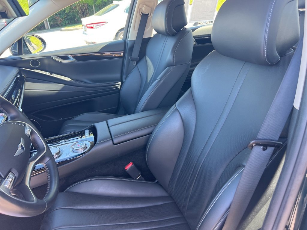 Used 2023 Genesis G80 2.5T image 28