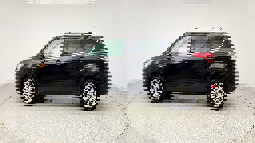 Used 2016 Ford Escape Titanium image 8