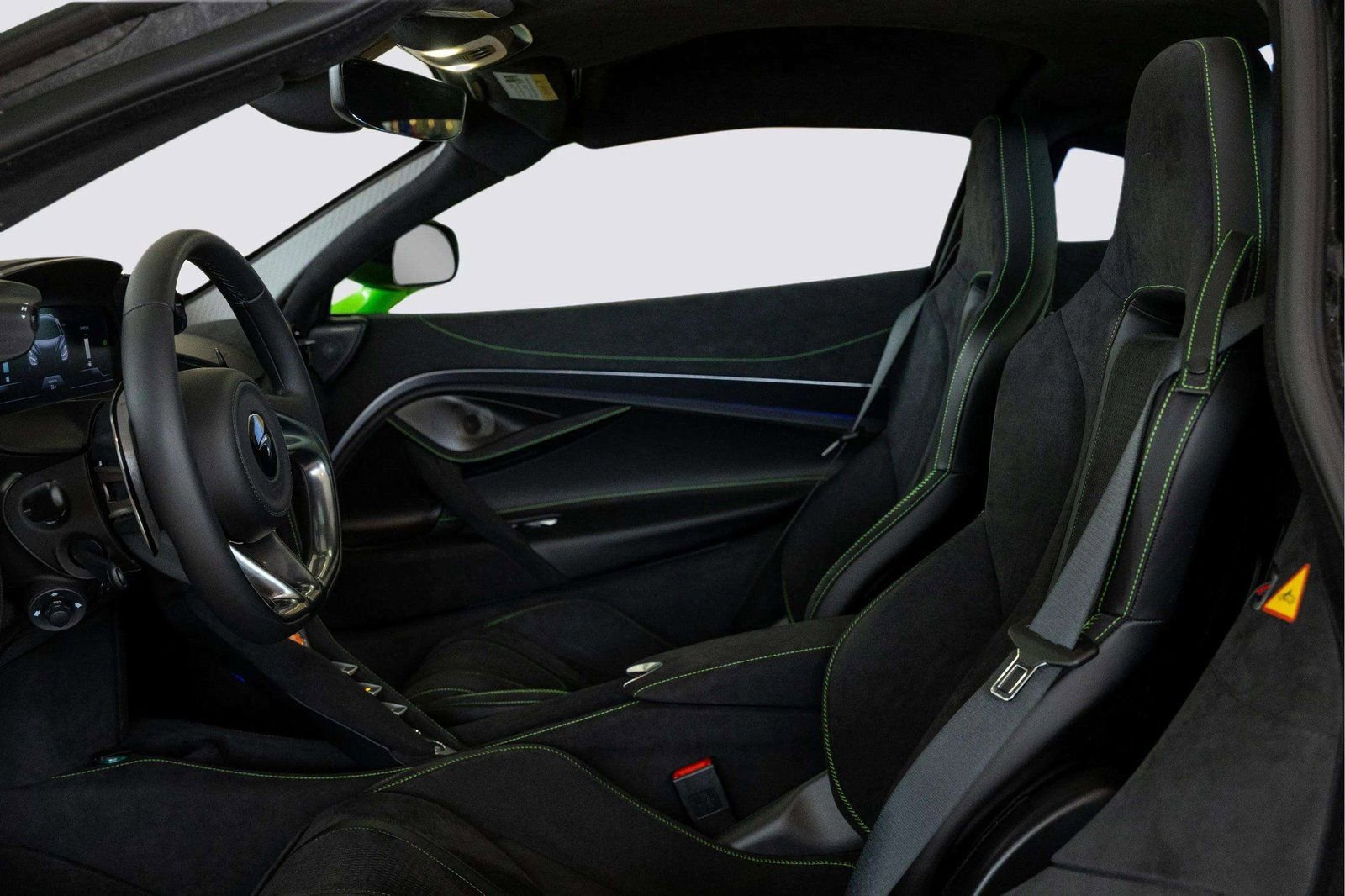 New 2026 McLaren 750S RWD image 11