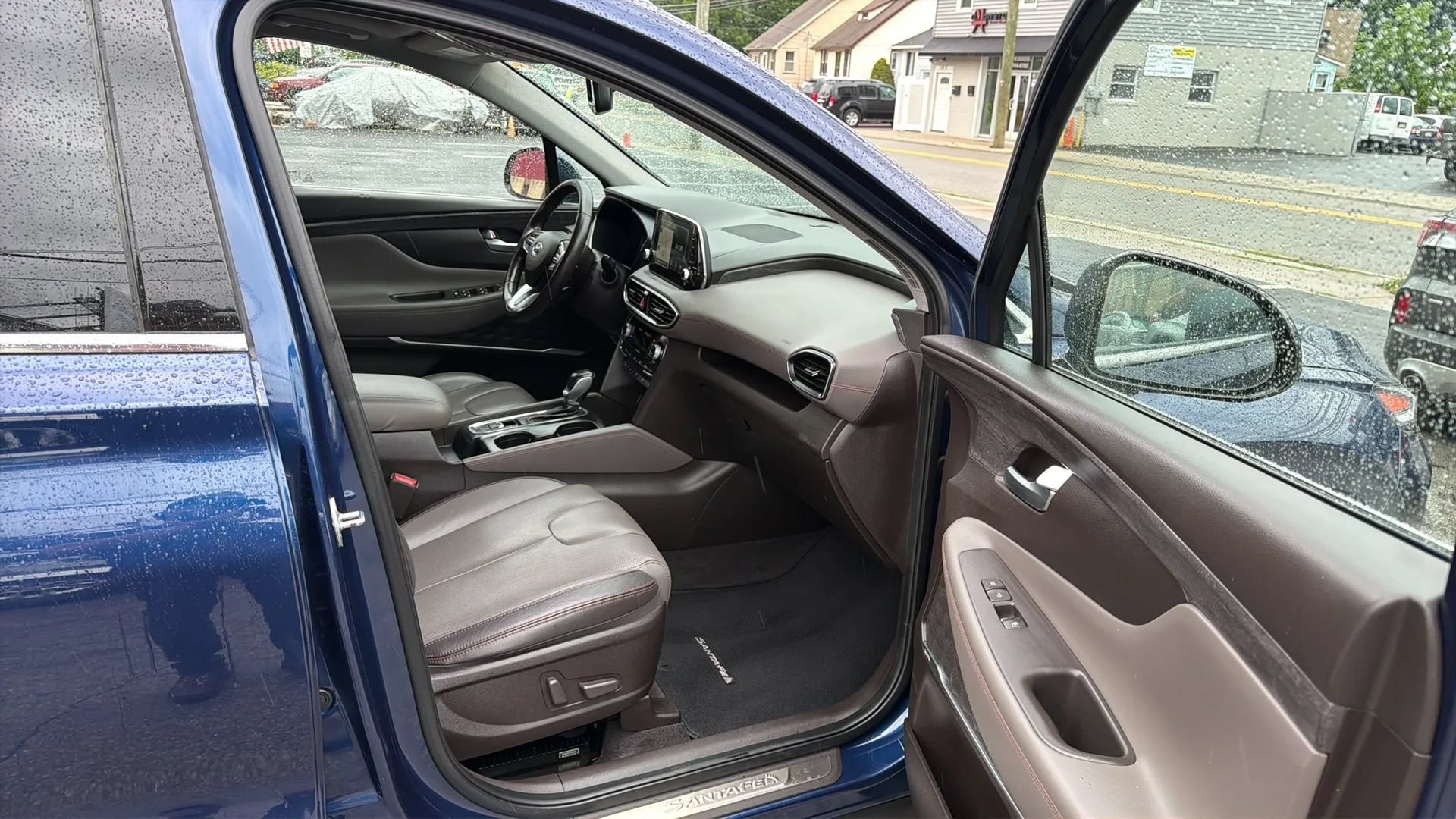 Used 2020 Hyundai Santa Fe Limited AWD/4WD image 25