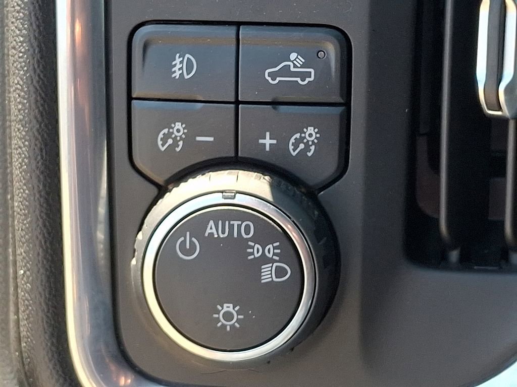 Used 2020 Chevrolet Silverado 1500 RST w/ All-Star Edition AWD/4WD image 24