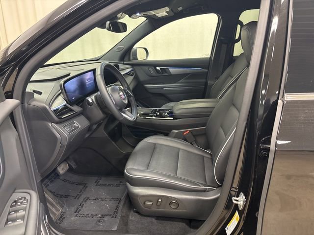 Used 2025 Buick Enclave Preferred image 15
