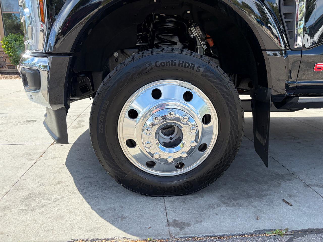 Used 2025 Ford F450 King Ranch w/ Chrome Package image 28