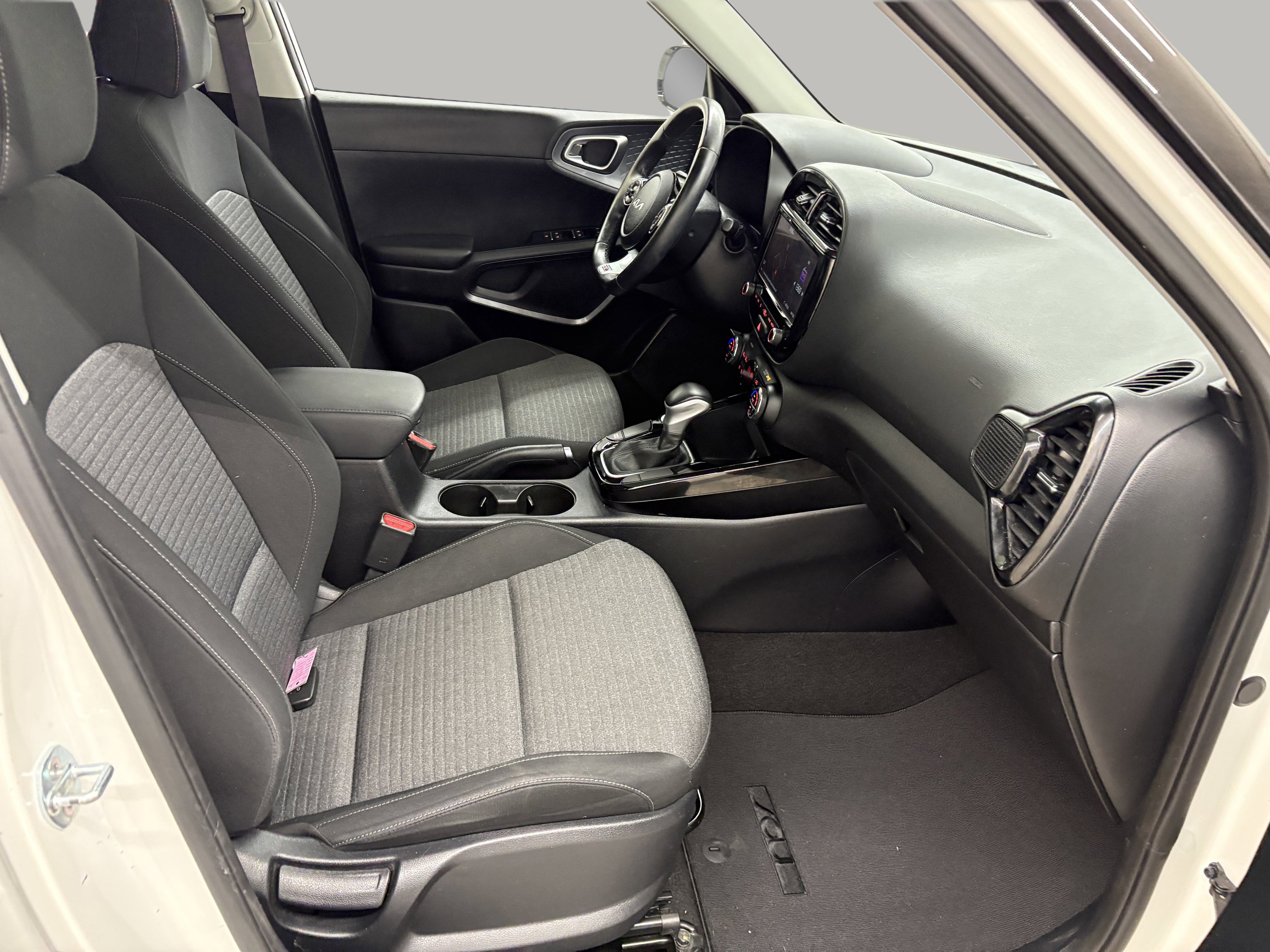 Used 2022 Kia Soul GT-Line image 22