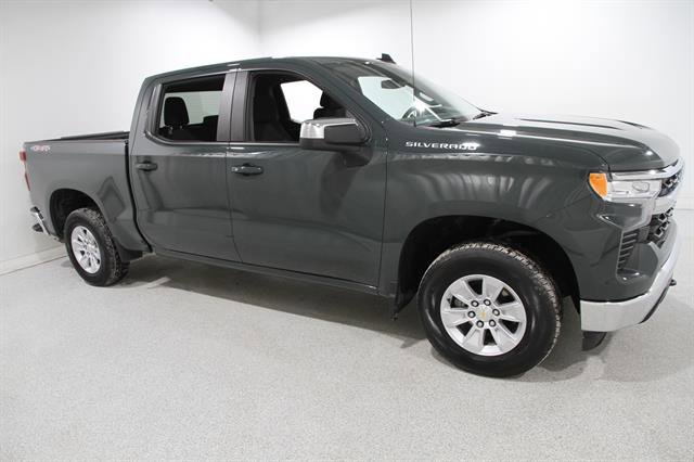 Used 2025 Chevrolet Silverado 1500 LT image 1
