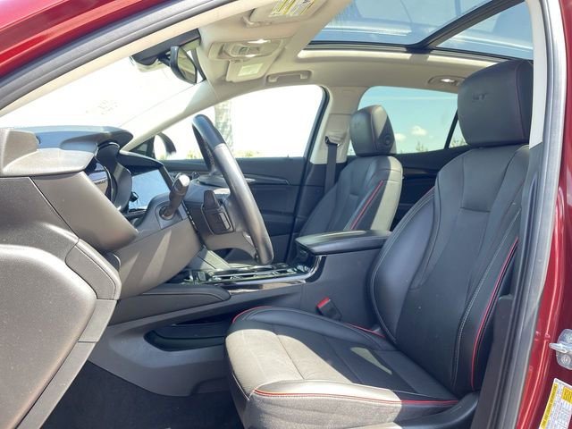 Used 2023 Buick Envision Essence w/ Sport Touring Package FWD image 18