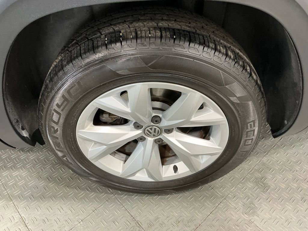 Used 2018 Volkswagen Atlas S image 35