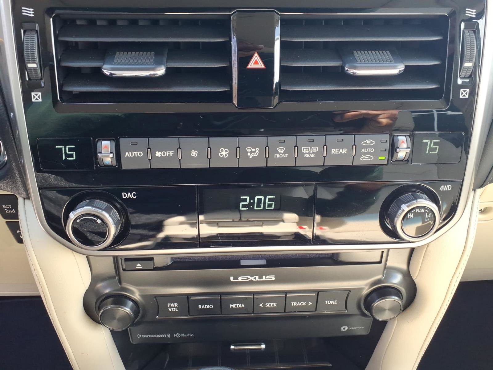 Certified 2023 Lexus GX 460 Premium w/ Premium Package image 12