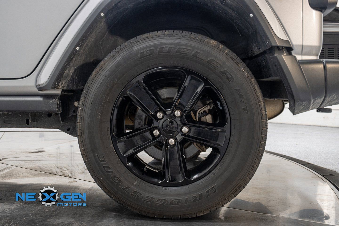 Used 2021 Jeep Wrangler Unlimited Sahara image 39