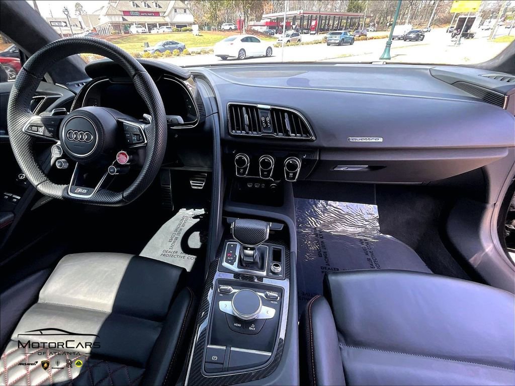Used 2020 Audi R8 V10 performance image 15