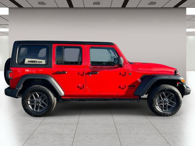 Used 2025 Jeep Wrangler Unlimited Sport AWD/4WD image 2